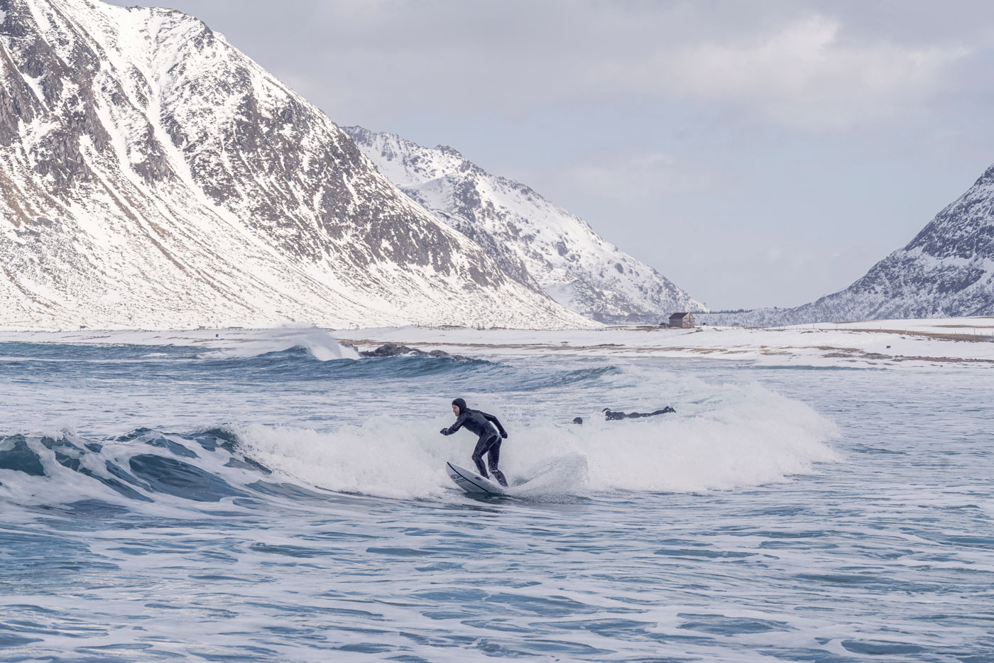 winter-surfing-at-skagsanden-beach