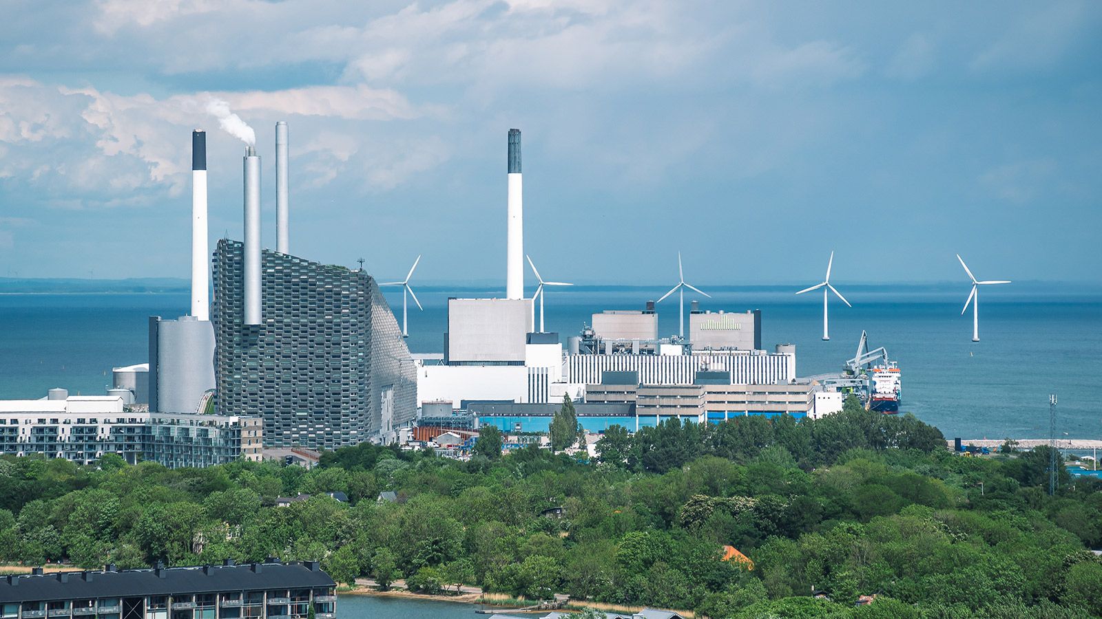 Empower-Europe_hero2