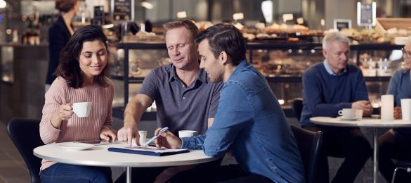 Meeting at cafée